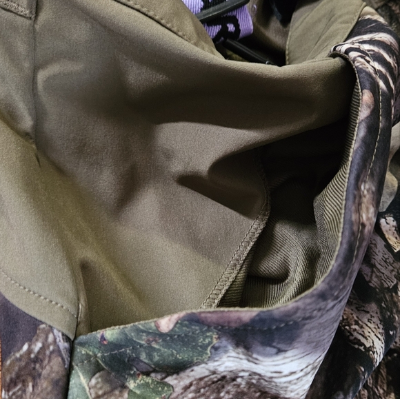 Brand new woman's hunting pants - Picture 7 of 8